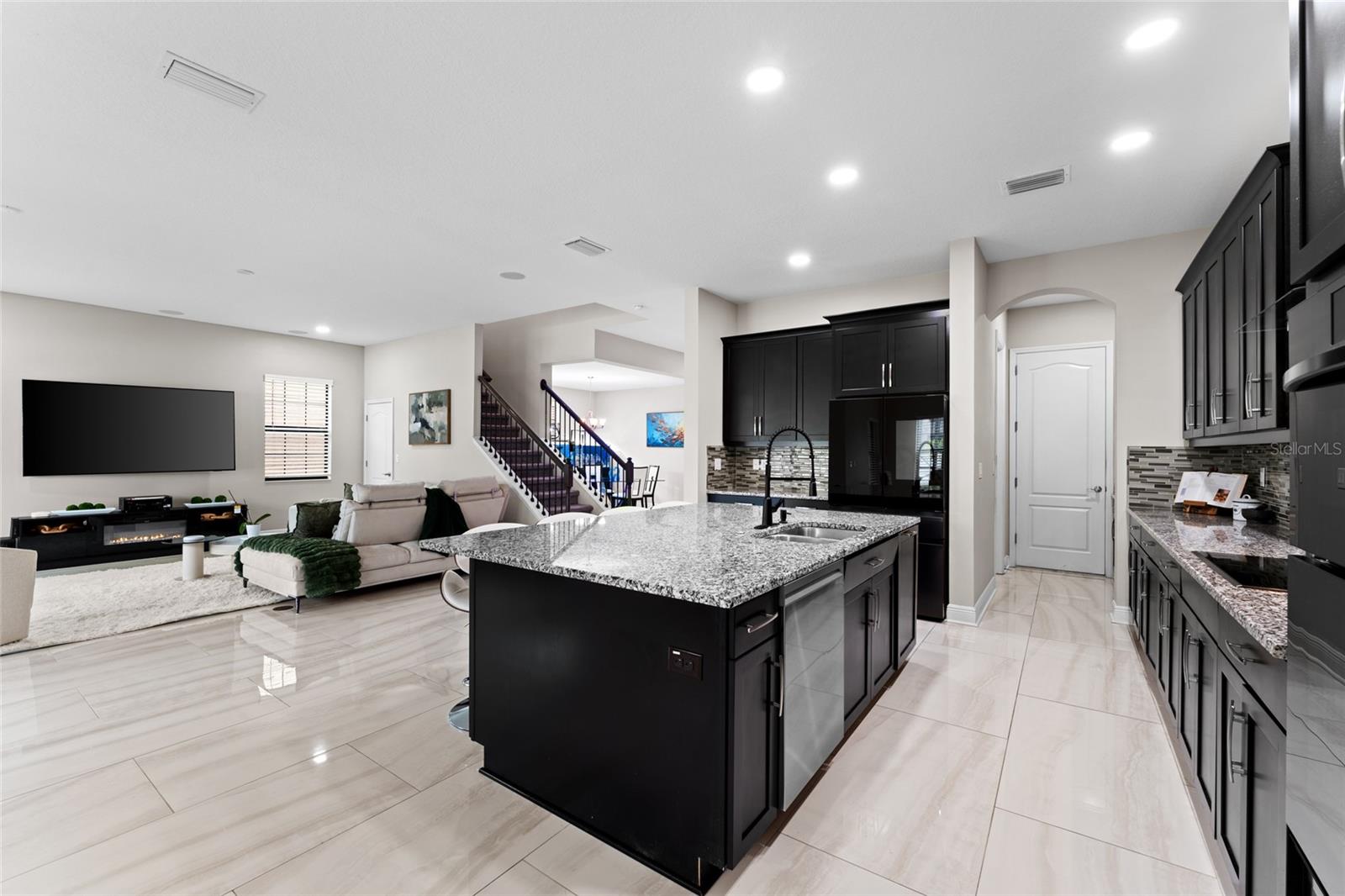 13826 MOONSTONE CANYON DR — photo 30