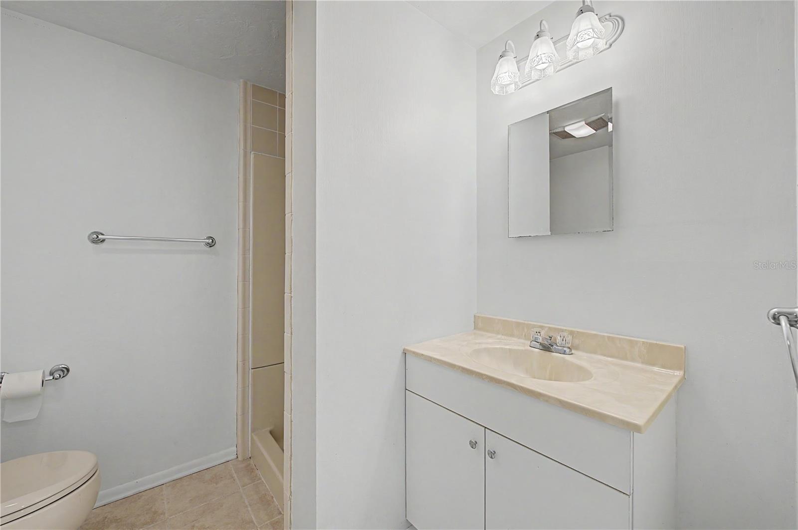 9830 RAINBOW LN — photo 28