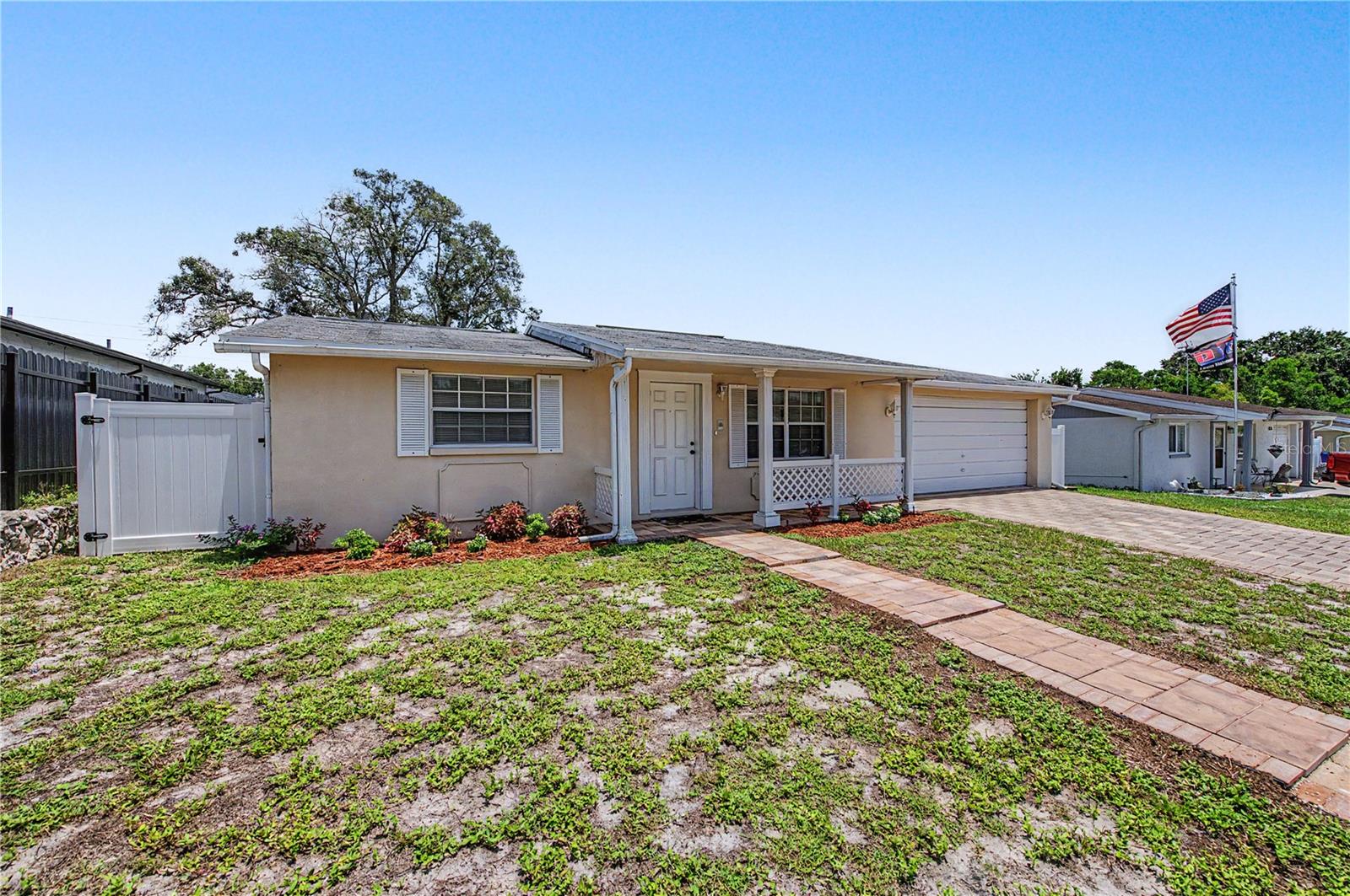 9830 RAINBOW LN — photo 36