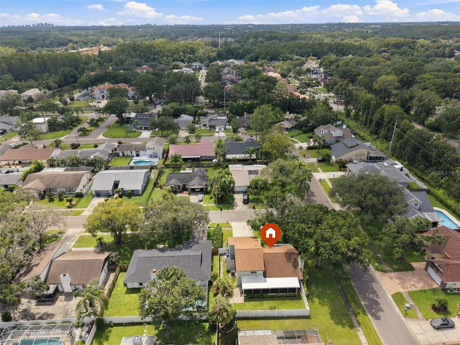 4717 KEMBLE CT — photo 55