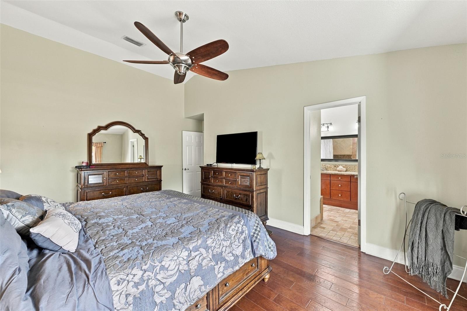 4717 KEMBLE CT — photo 26