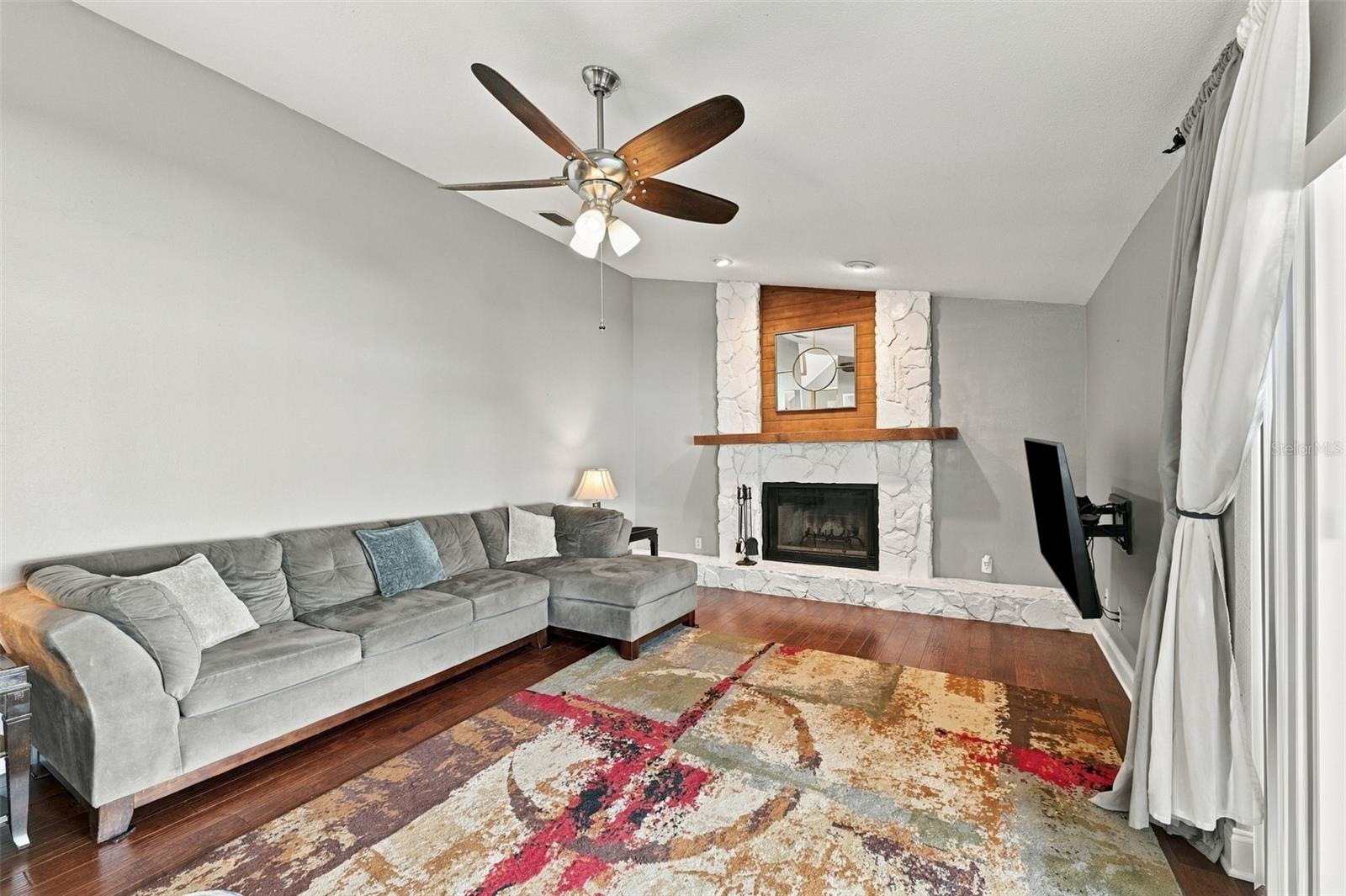 4717 KEMBLE CT — photo 11