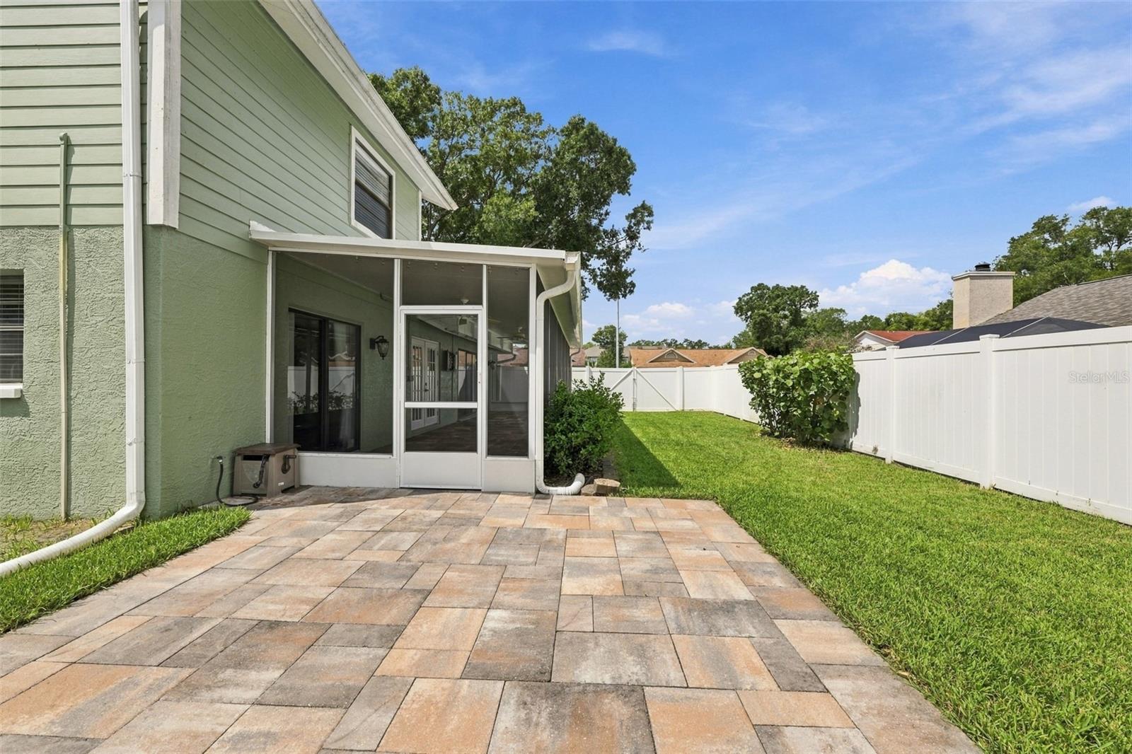 4717 KEMBLE CT — photo 44