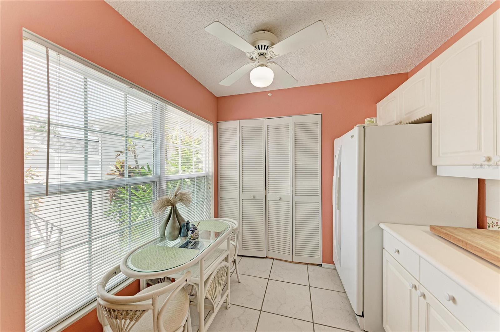 1218 SPOONBILL LANDINGS CIR — photo 18