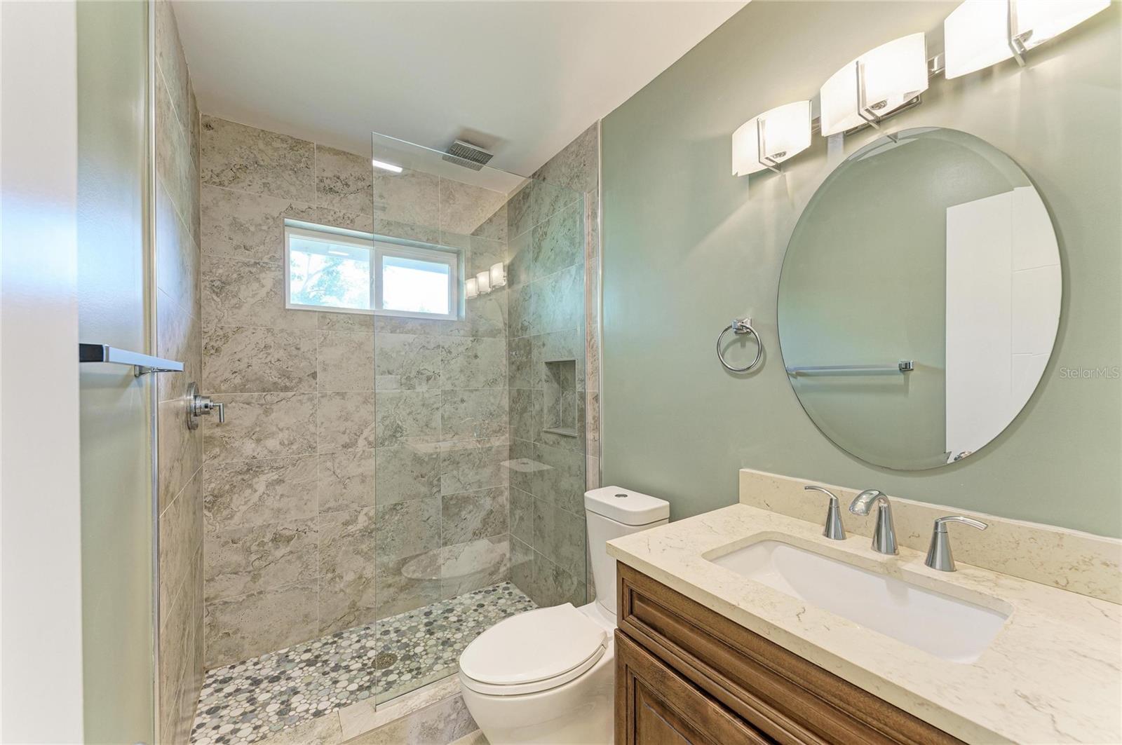 1300 LOMA LINDA CT — photo 21