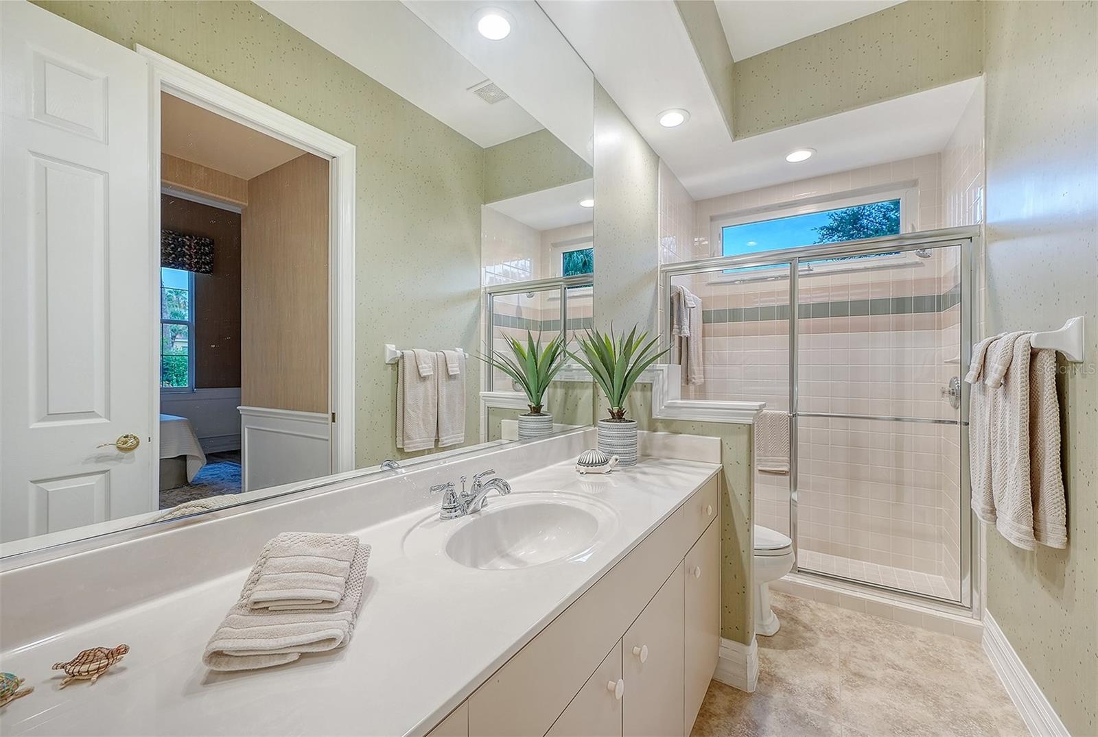 11 N CAYMAN ISLES BLVD — photo 40