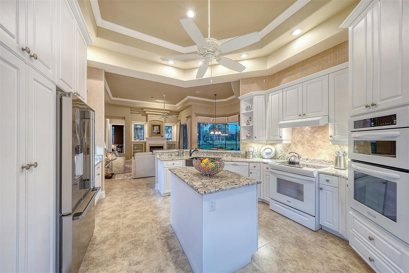 11 N CAYMAN ISLES BLVD — photo 27