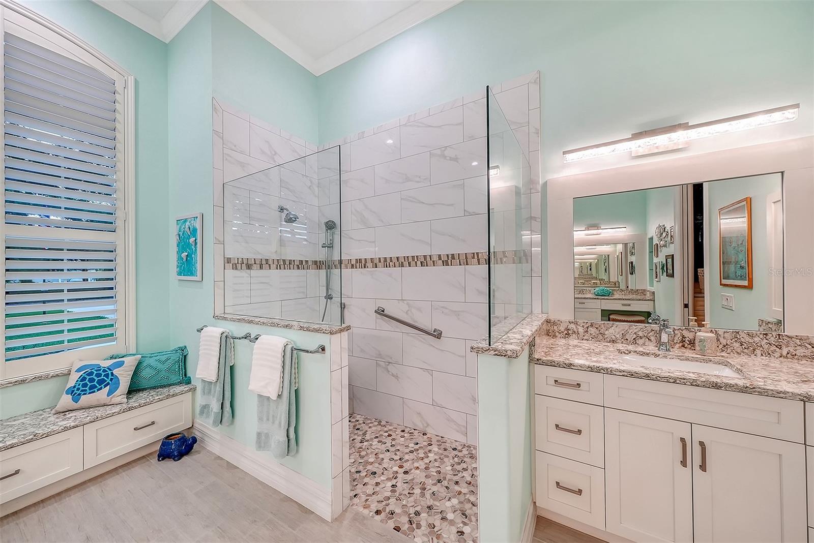 11 N CAYMAN ISLES BLVD — photo 33