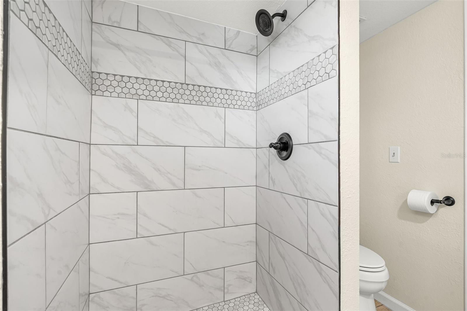 5404 BAY STATE RD — photo 26