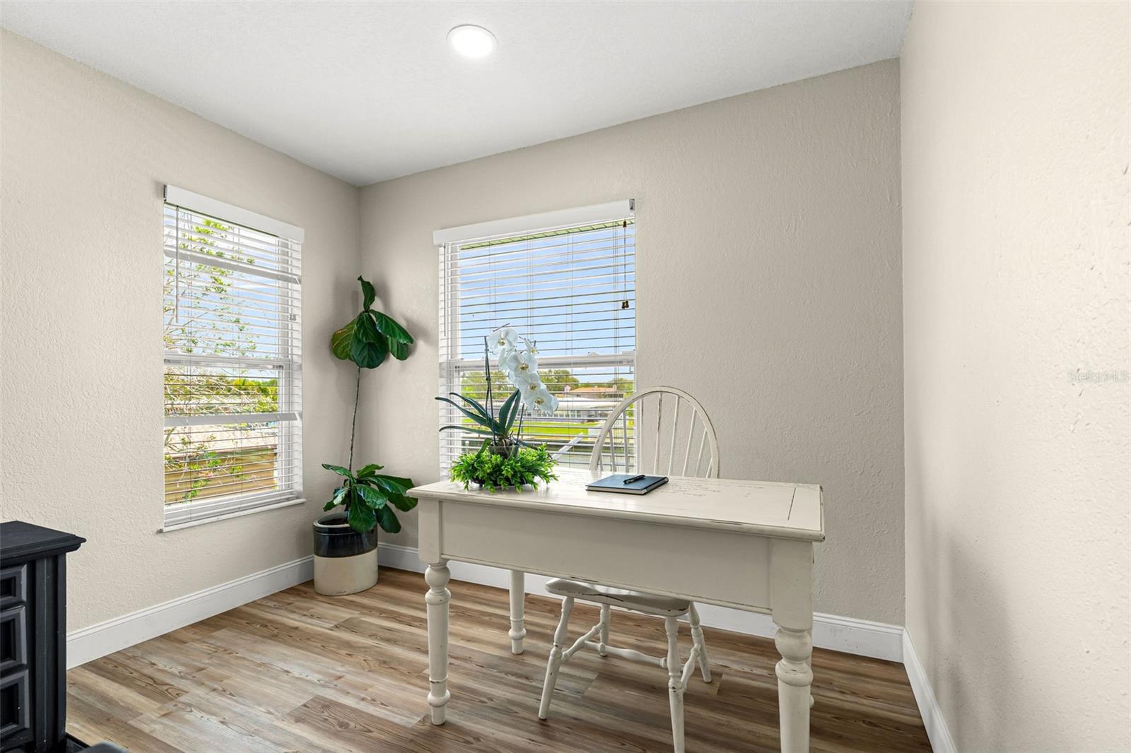 5404 BAY STATE RD — photo 18