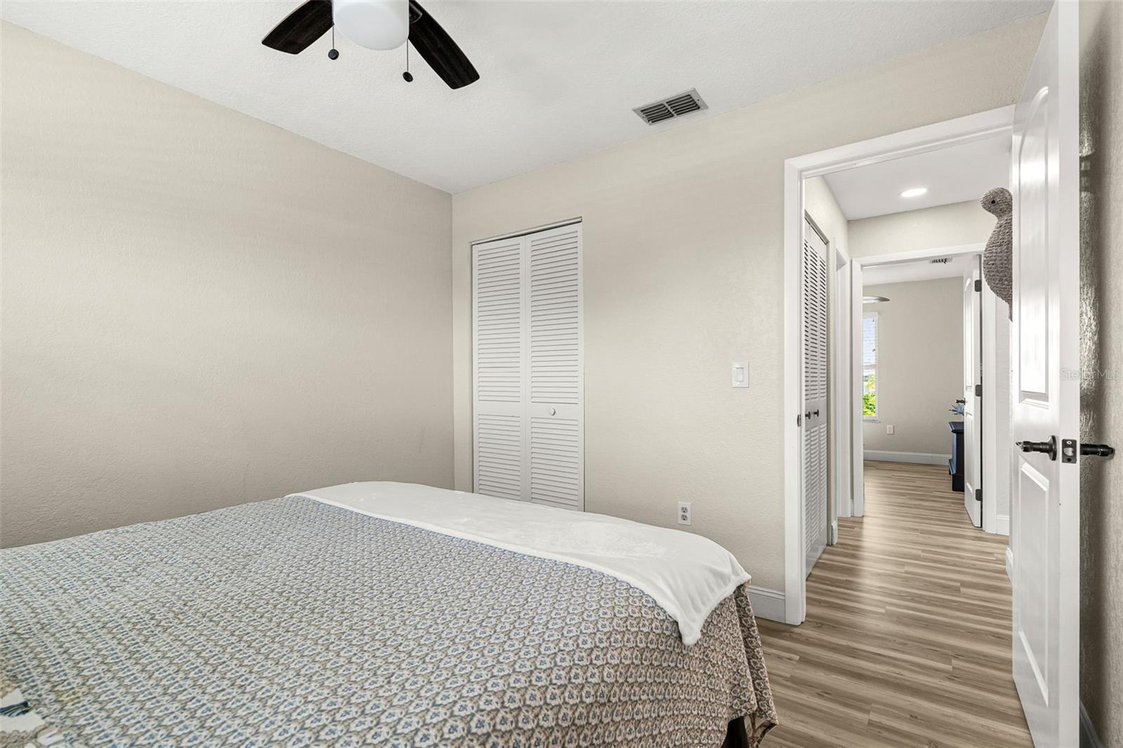 5404 BAY STATE RD — photo 28