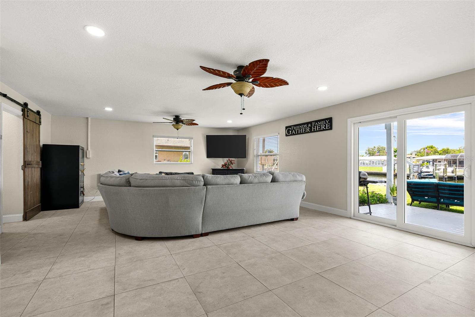 5404 BAY STATE RD — photo 30
