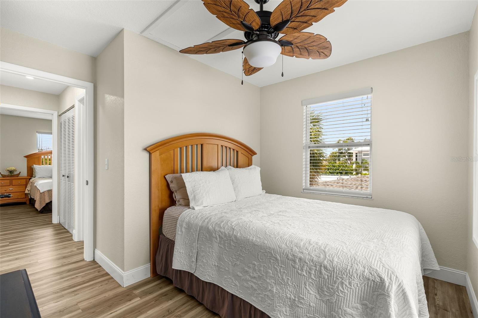 5404 BAY STATE RD — photo 24