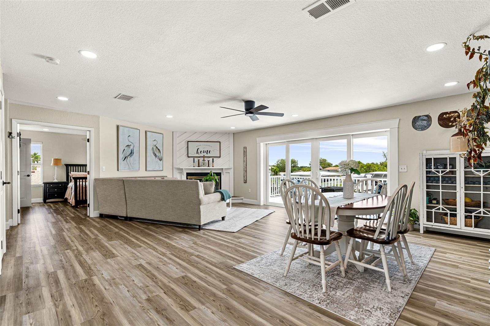 5404 BAY STATE RD — photo 5