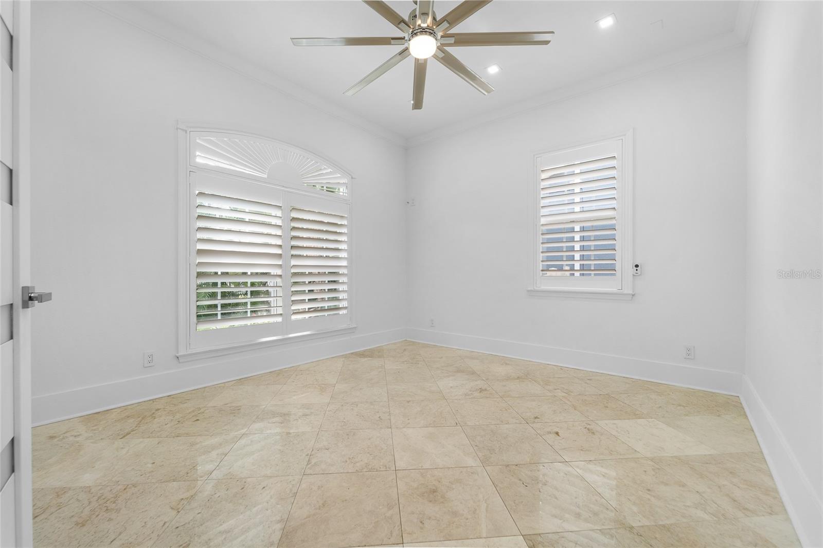 4802 W BEACHWAY DR — photo 19