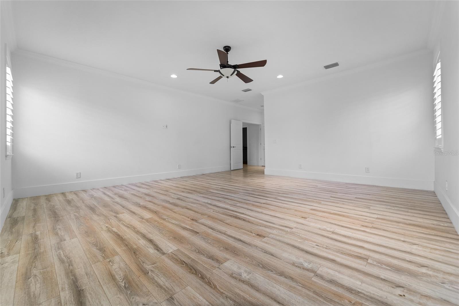 4802 W BEACHWAY DR — photo 38