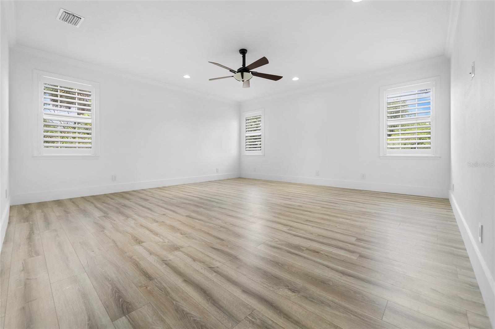4802 W BEACHWAY DR — photo 36