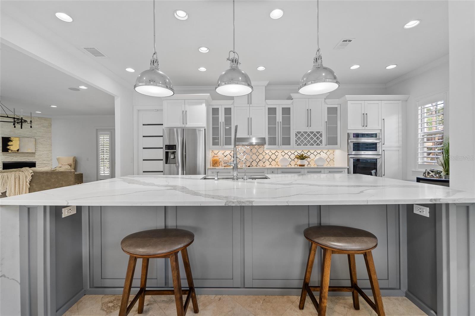 4802 W BEACHWAY DR — photo 8