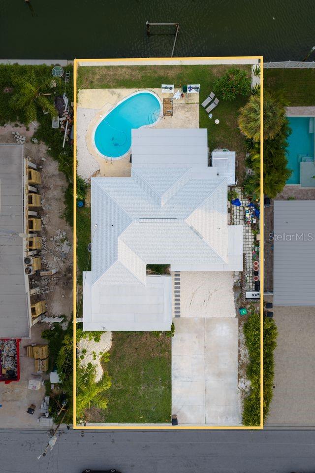 337 LA HACIENDA DR — photo 9