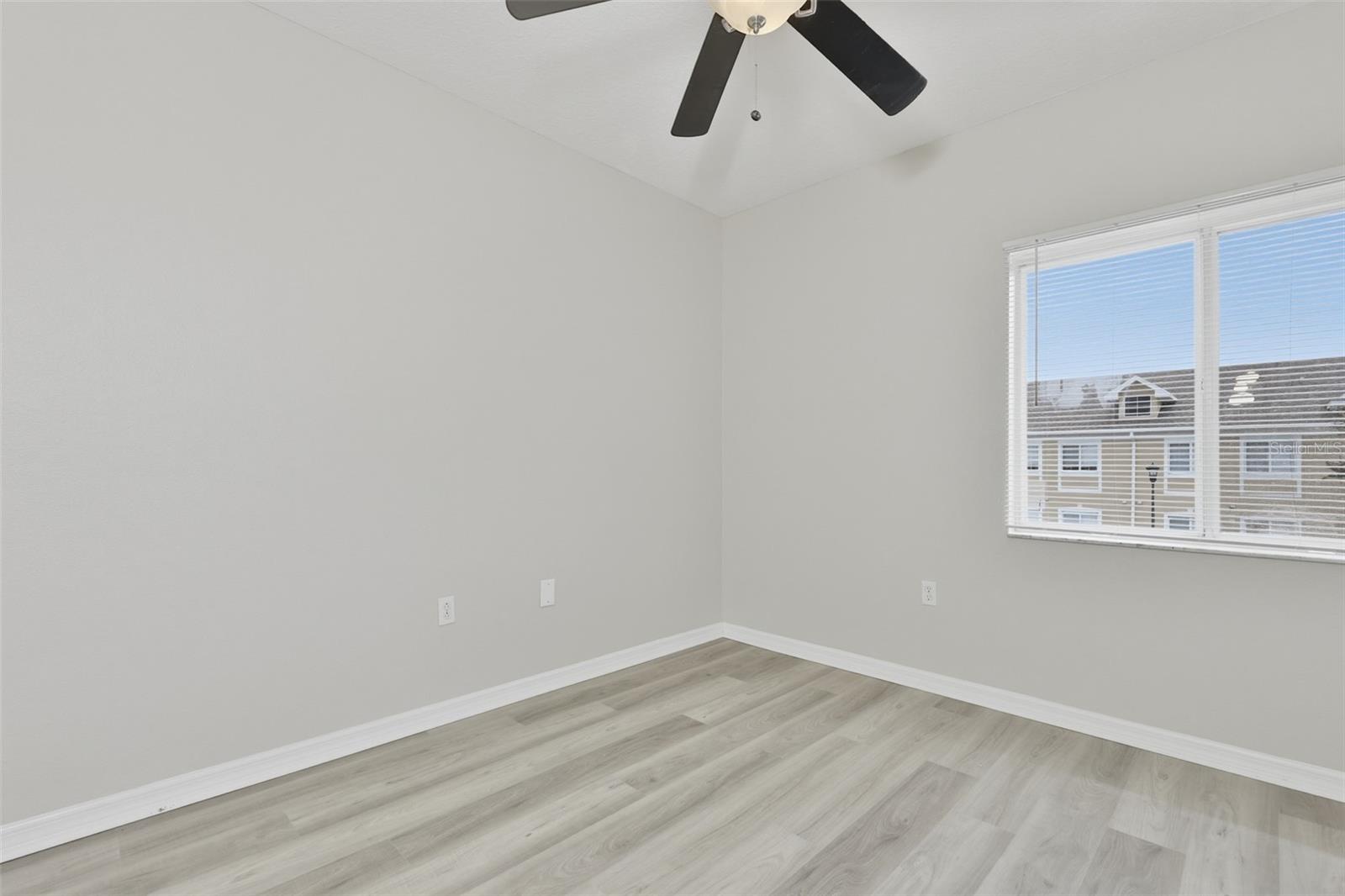 6437 CYPRESSDALE DR #201 — photo 12