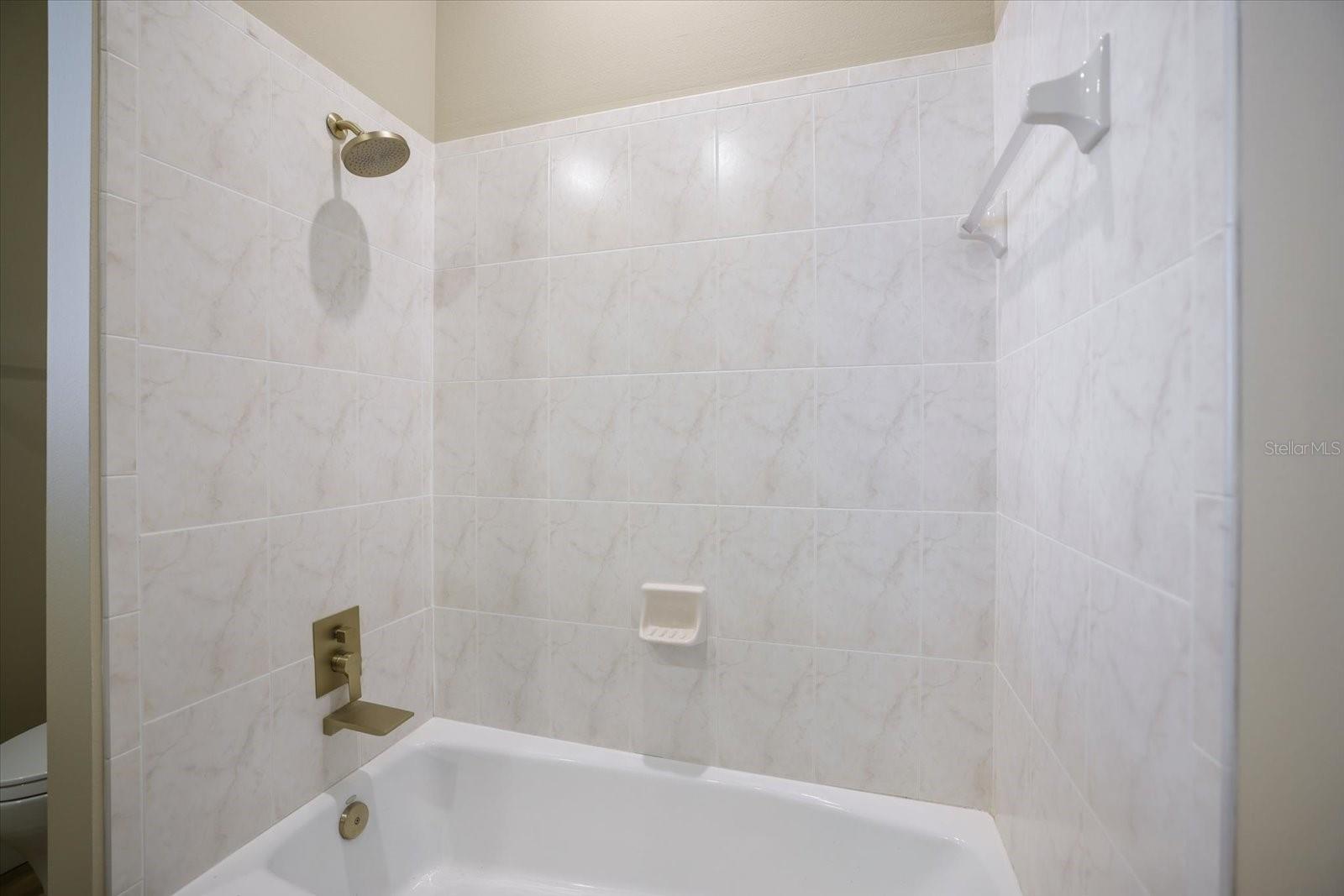 567 LAKE OF THE WOODS DR — photo 26
