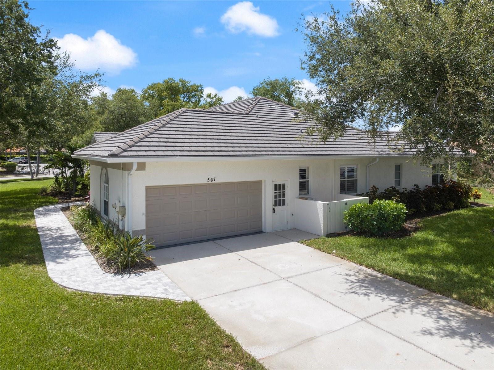 567 LAKE OF THE WOODS DR — photo 36