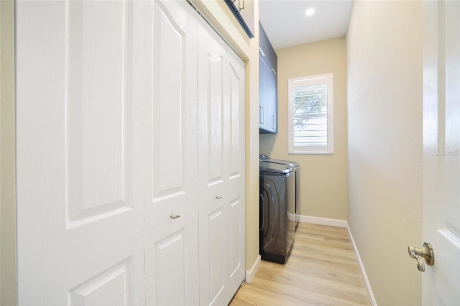 567 LAKE OF THE WOODS DR — photo 29
