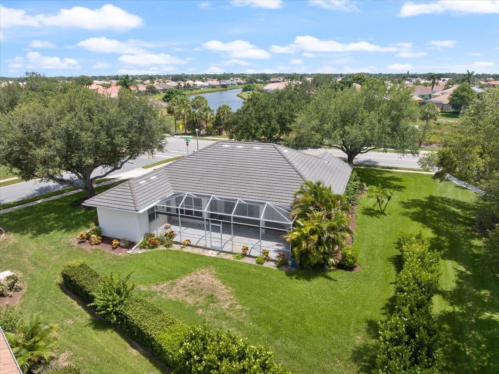 567 LAKE OF THE WOODS DR — photo 41