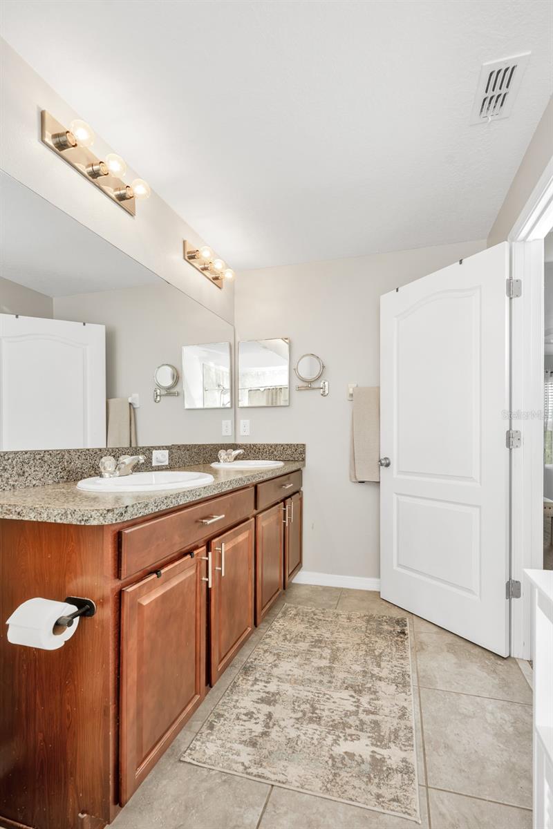 2148 GOLDEN FALCON DR — photo 21