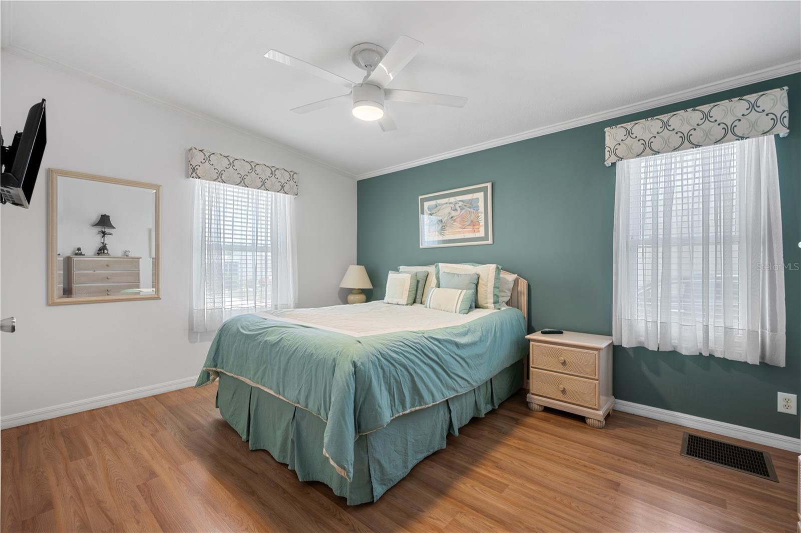 8433 REGAL WAY — photo 18