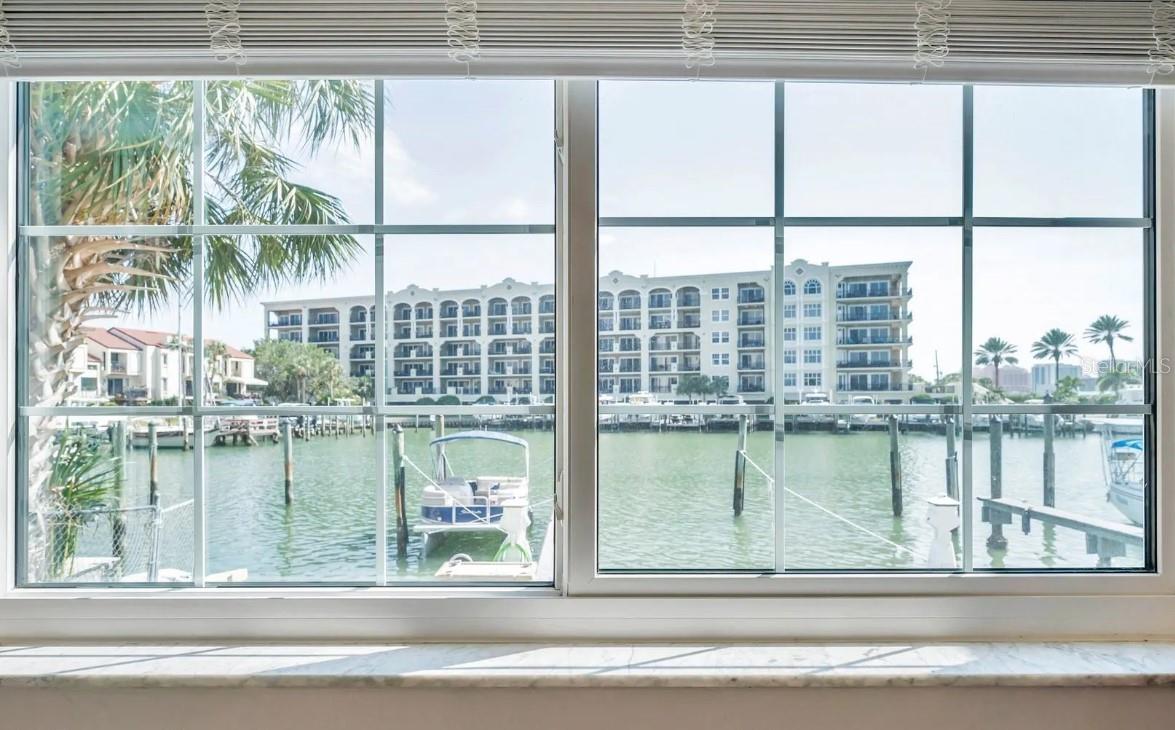 223 DOLPHIN PT — photo 4