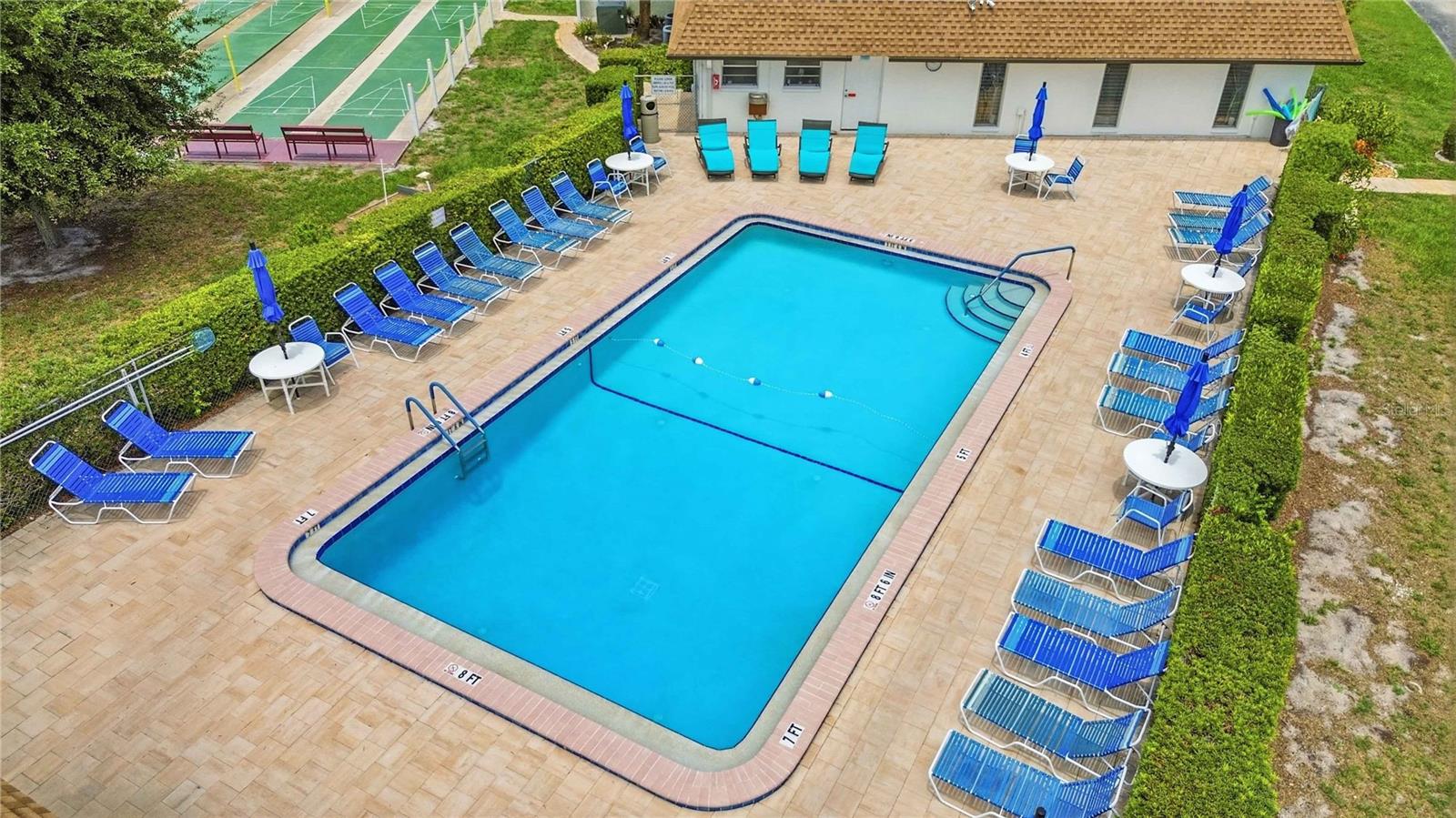18 QUAILS RUN BLVD #18202 — photo 42