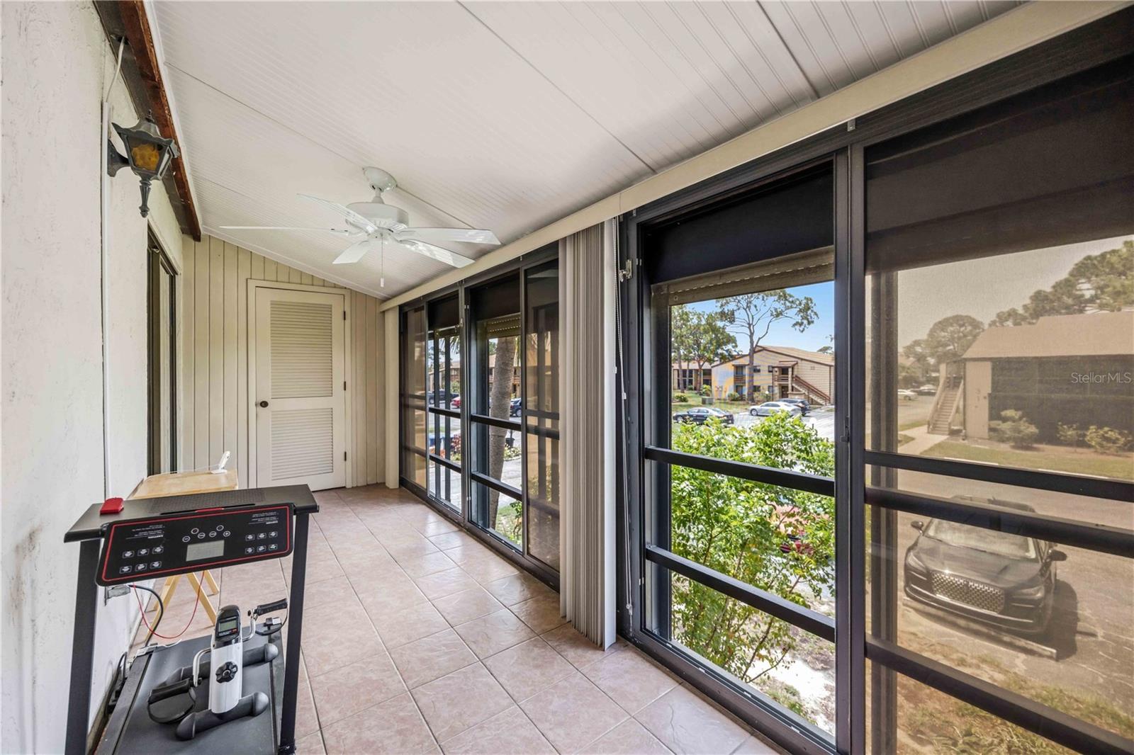 18 QUAILS RUN BLVD #18202 — photo 7