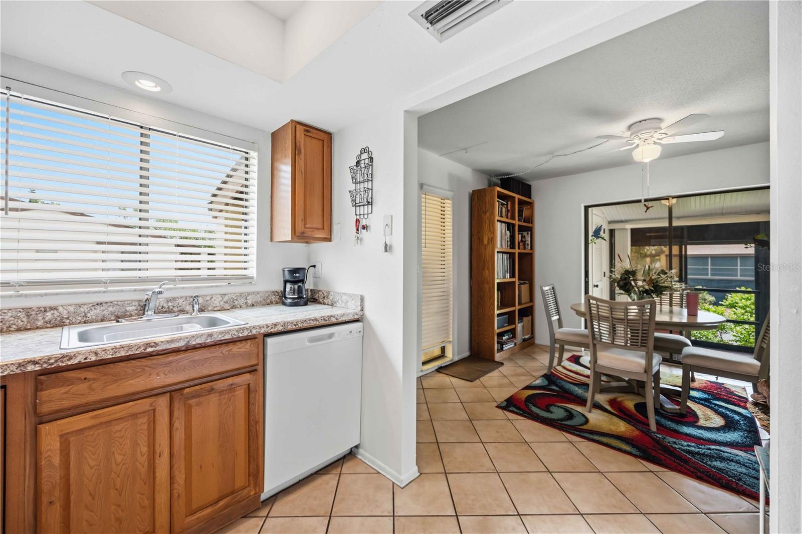 18 QUAILS RUN BLVD #18202 — photo 20