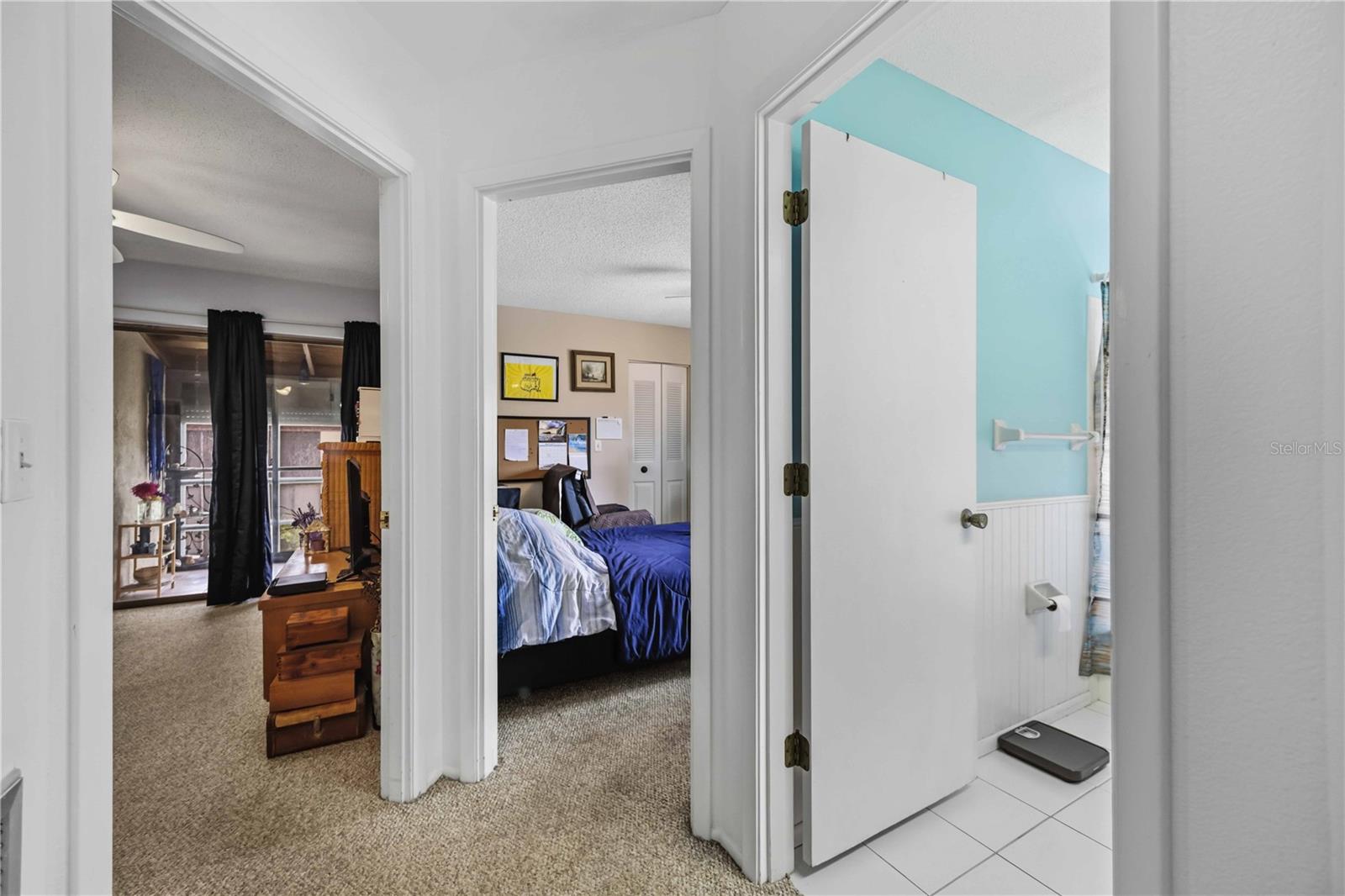18 QUAILS RUN BLVD #18202 — photo 12