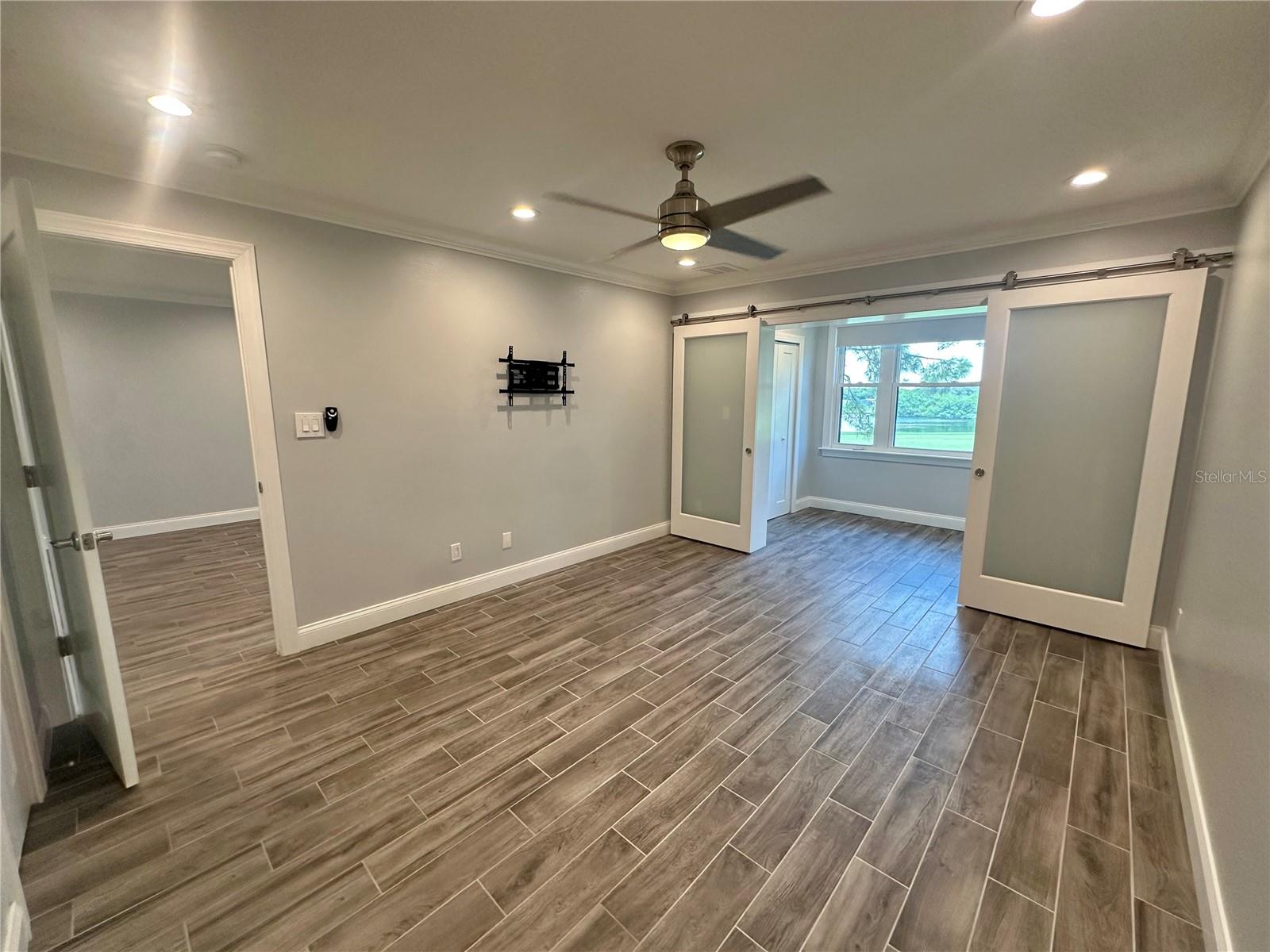 2073 SKIMMER CT W #222 — photo 36