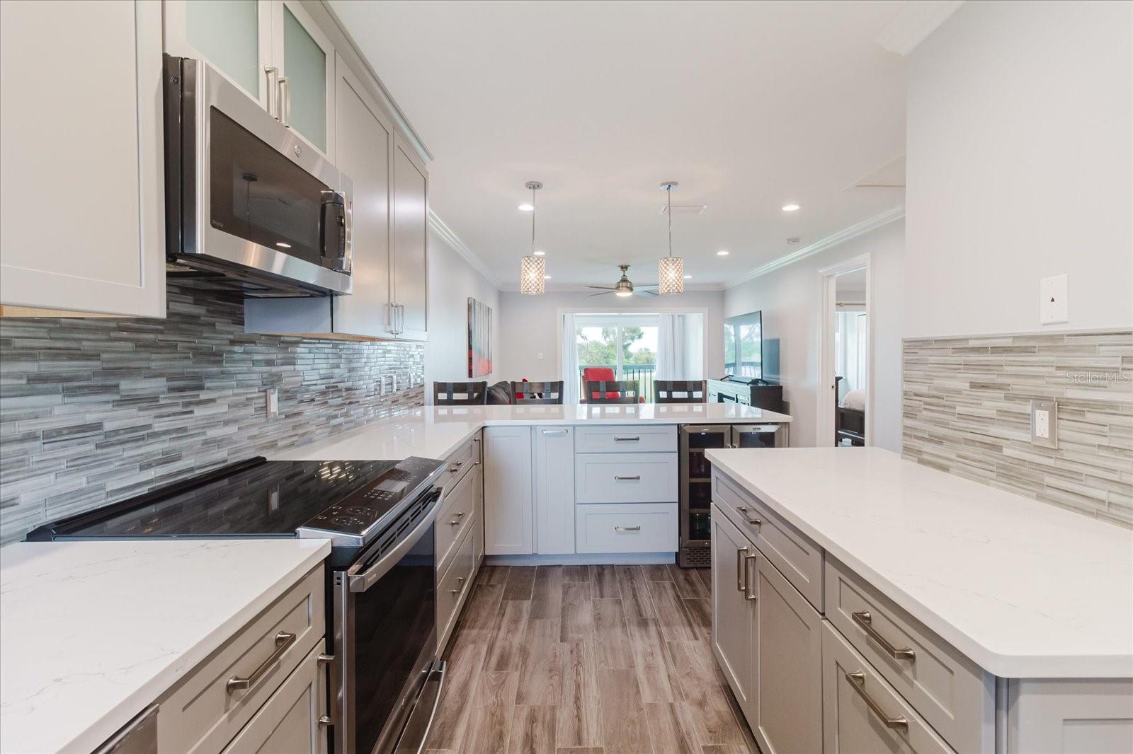 2073 SKIMMER CT W #222 — photo 7
