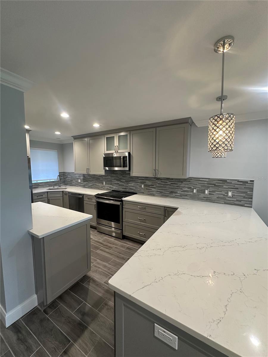 2073 SKIMMER CT W #222 — photo 16