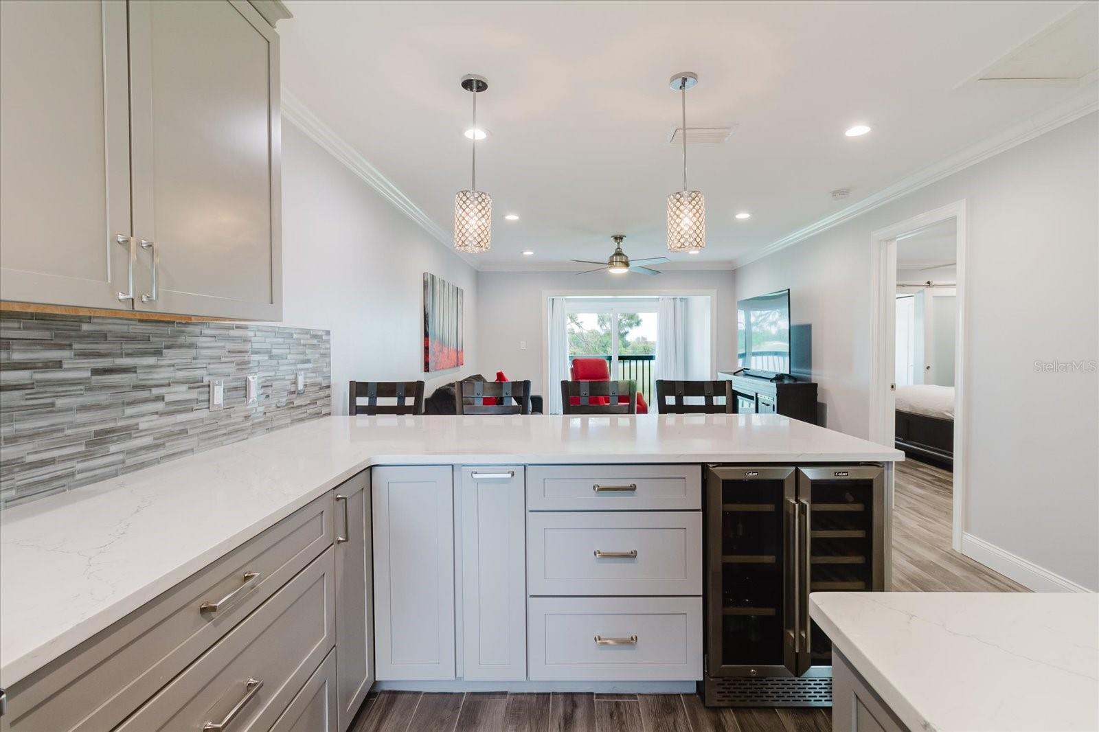 2073 SKIMMER CT W #222 — photo 6
