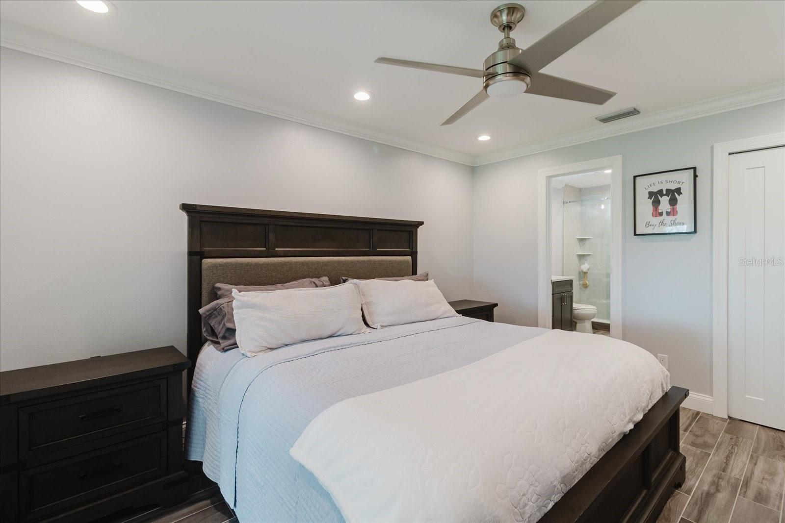 2073 SKIMMER CT W #222 — photo 39