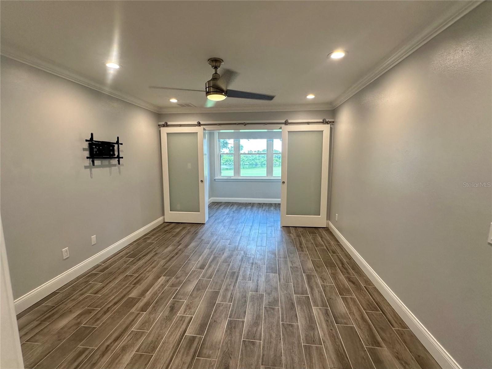 2073 SKIMMER CT W #222 — photo 37