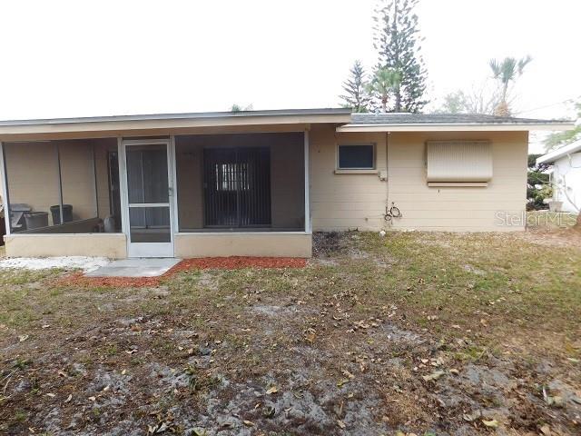 612 SHAMROCK BLVD — photo 20