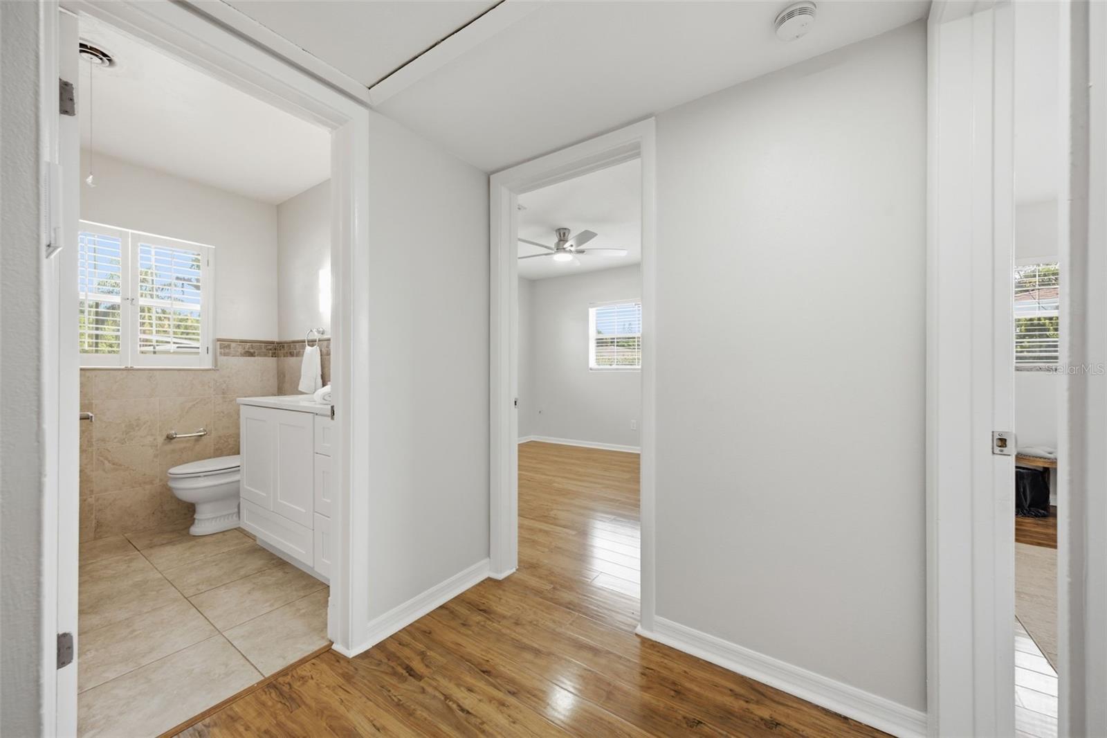 2051 MAGNOLIA DR — photo 35