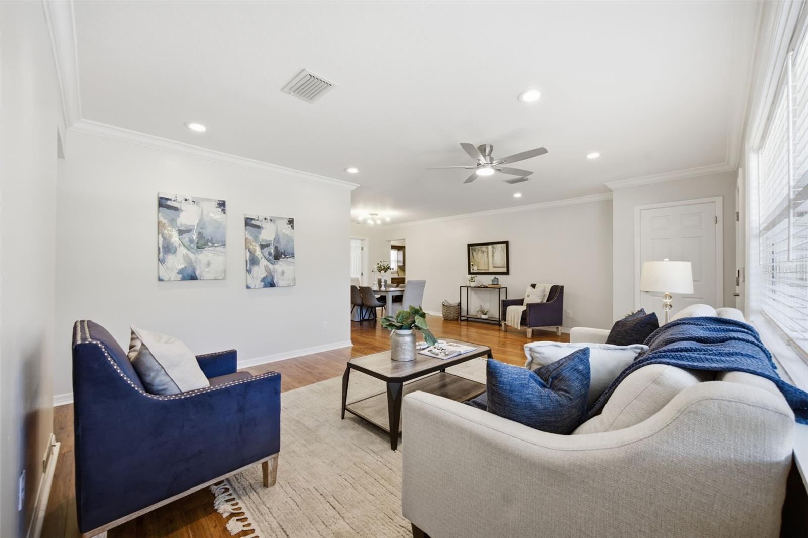 2051 MAGNOLIA DR — photo 10