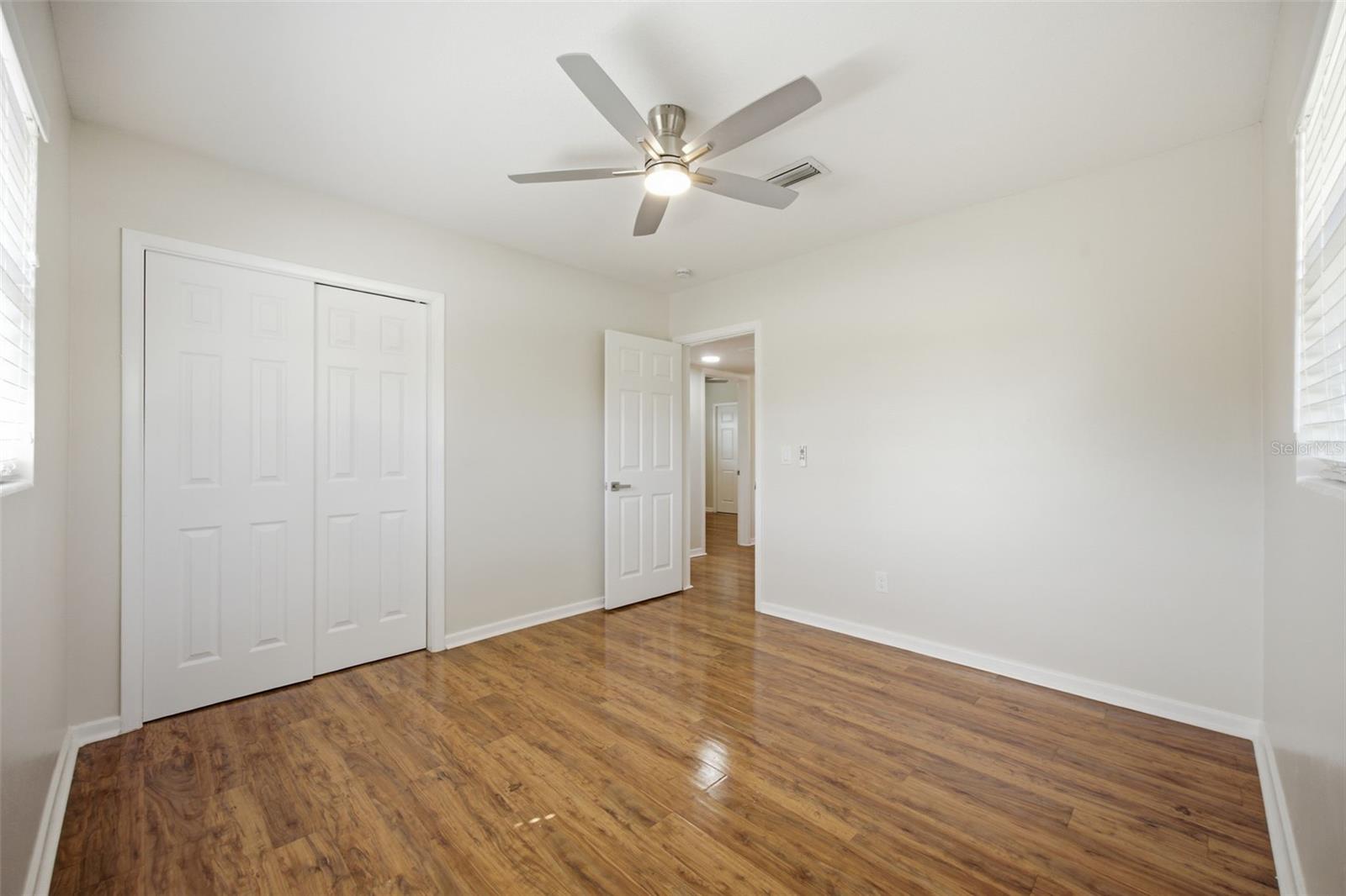 2051 MAGNOLIA DR — photo 22