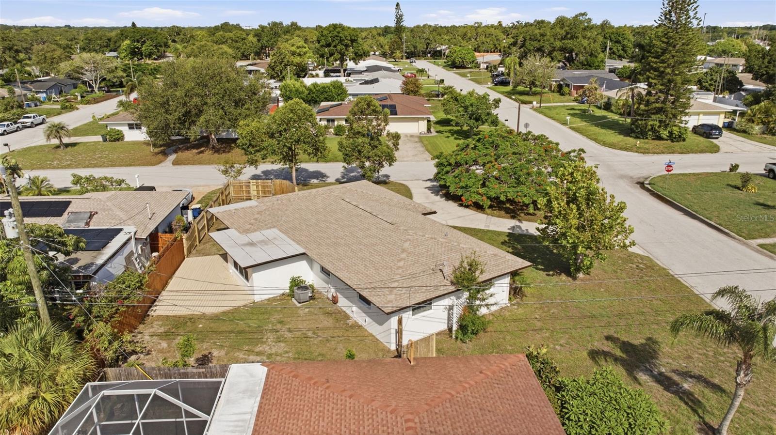 2051 MAGNOLIA DR — photo 49