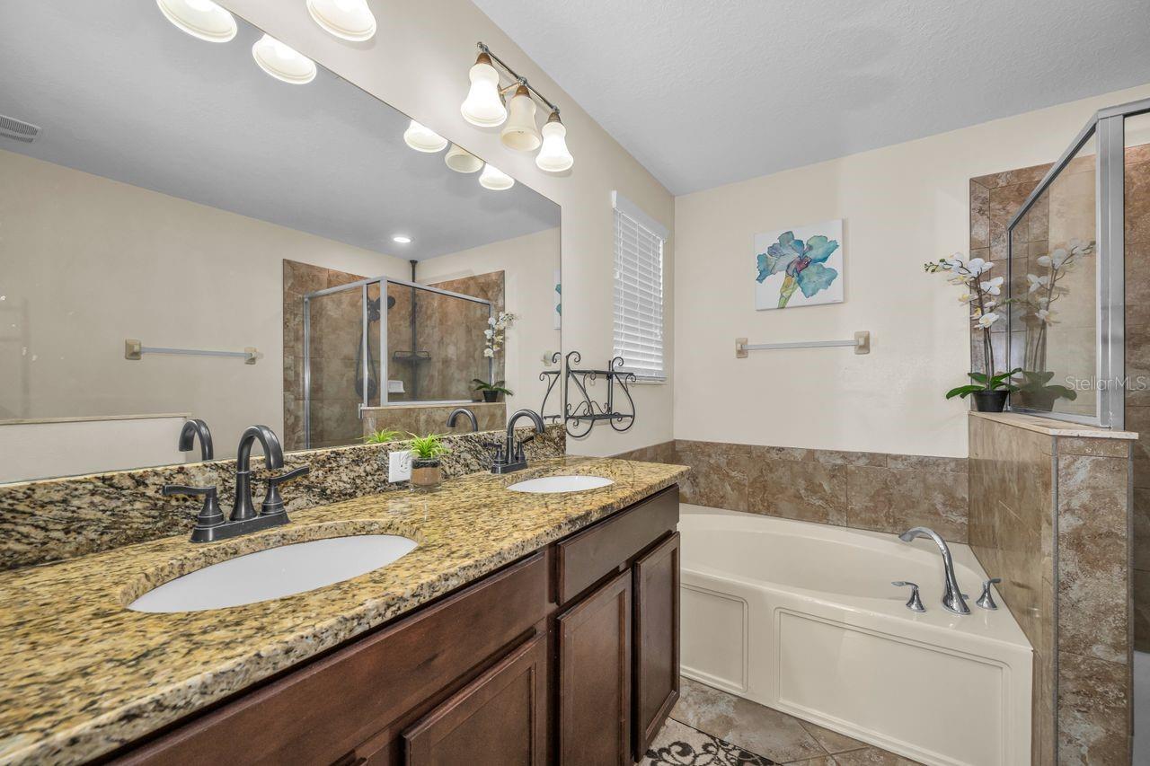 1921 HAWKS VIEW DR — photo 26