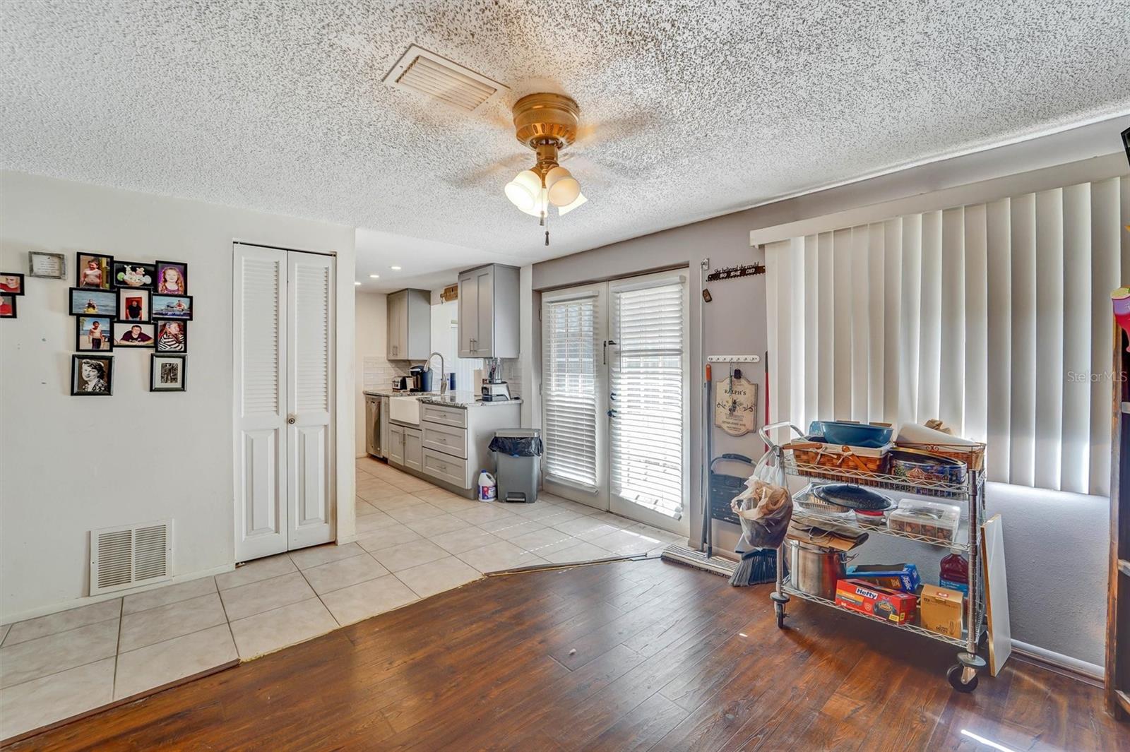 10800 LOS SANTOS DR — photo 18