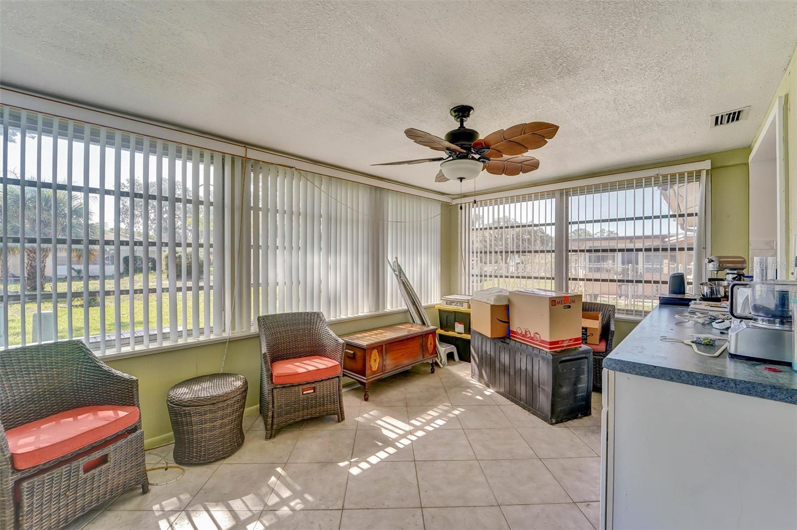 10800 LOS SANTOS DR — photo 13