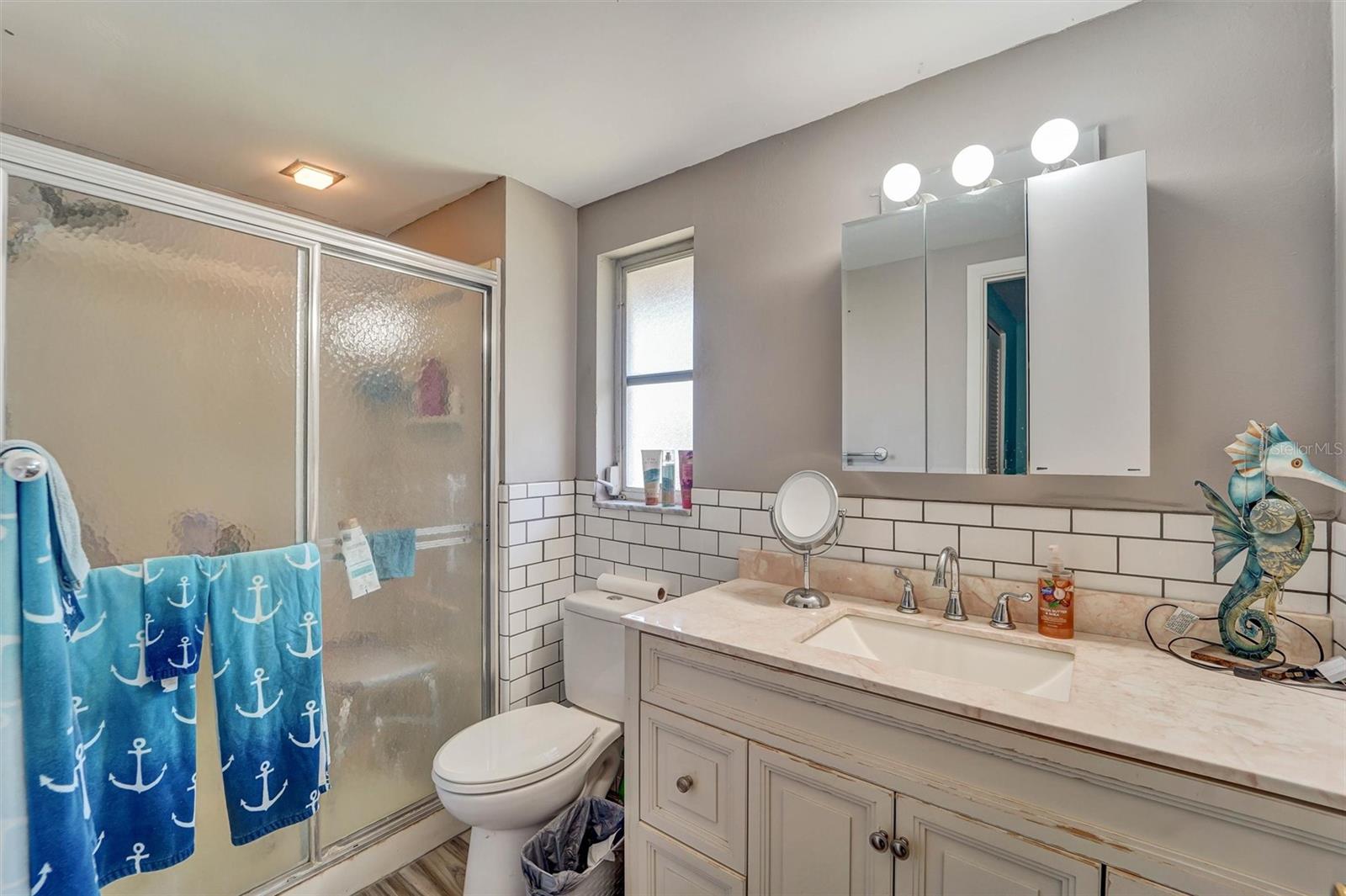 10800 LOS SANTOS DR — photo 10
